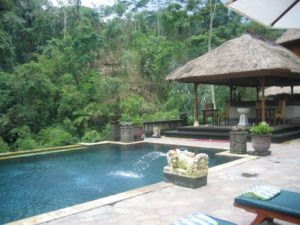 《ヨガ＆ナチュラルリゾート》バグースジャティ　ヨガ初心者も安心・無料アクティビティも豊富なフリー滞在　4泊6日　