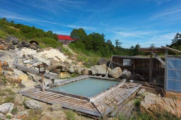 【5月30日―31日開催】金運の聖地・金華山黄金山神社と神秘の絶景「八幡平ドラゴンアイ」を巡る開運旅 2日間 10 image009 2